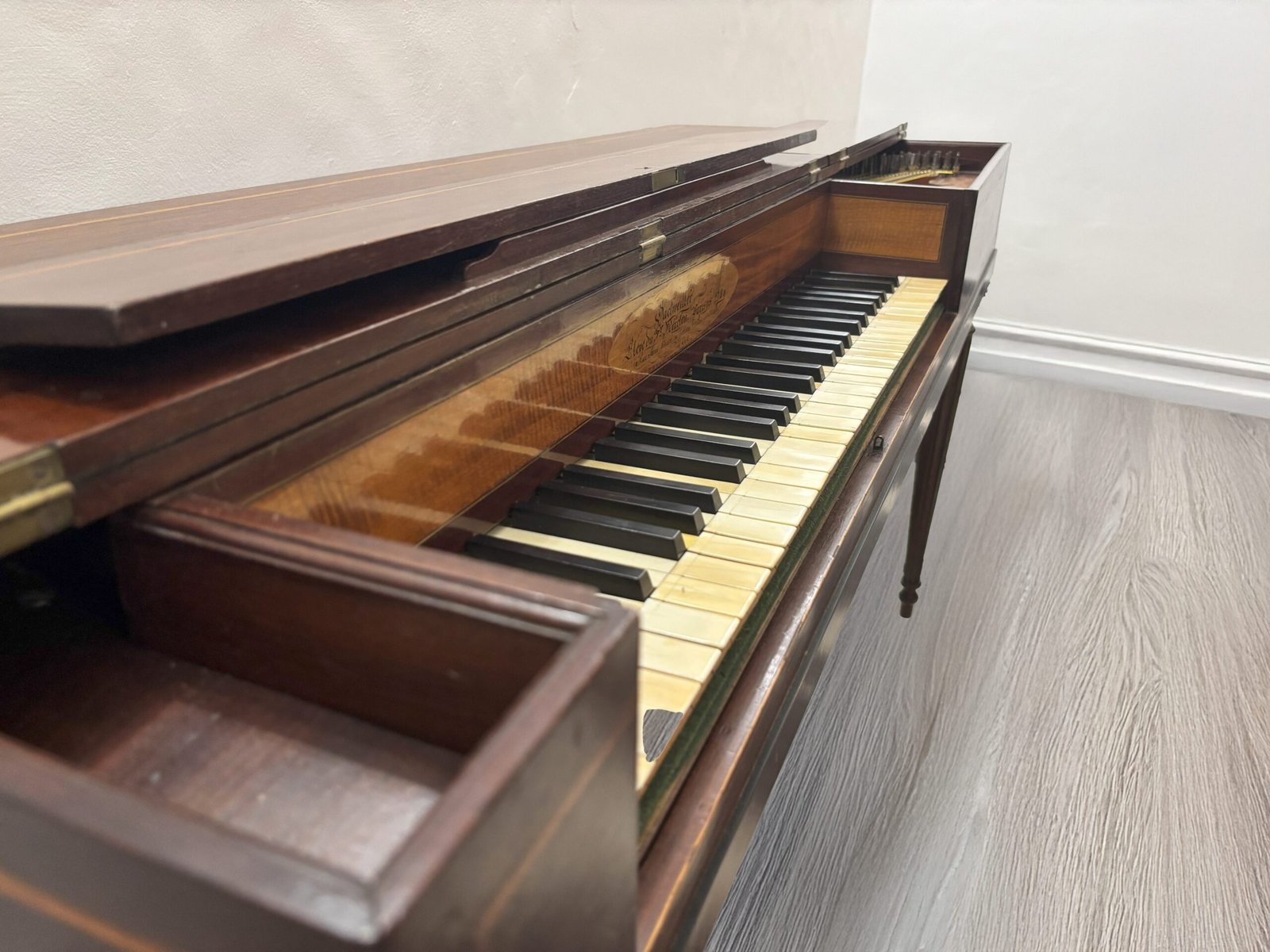 Clavier du piano carré Dackweiller de 1789