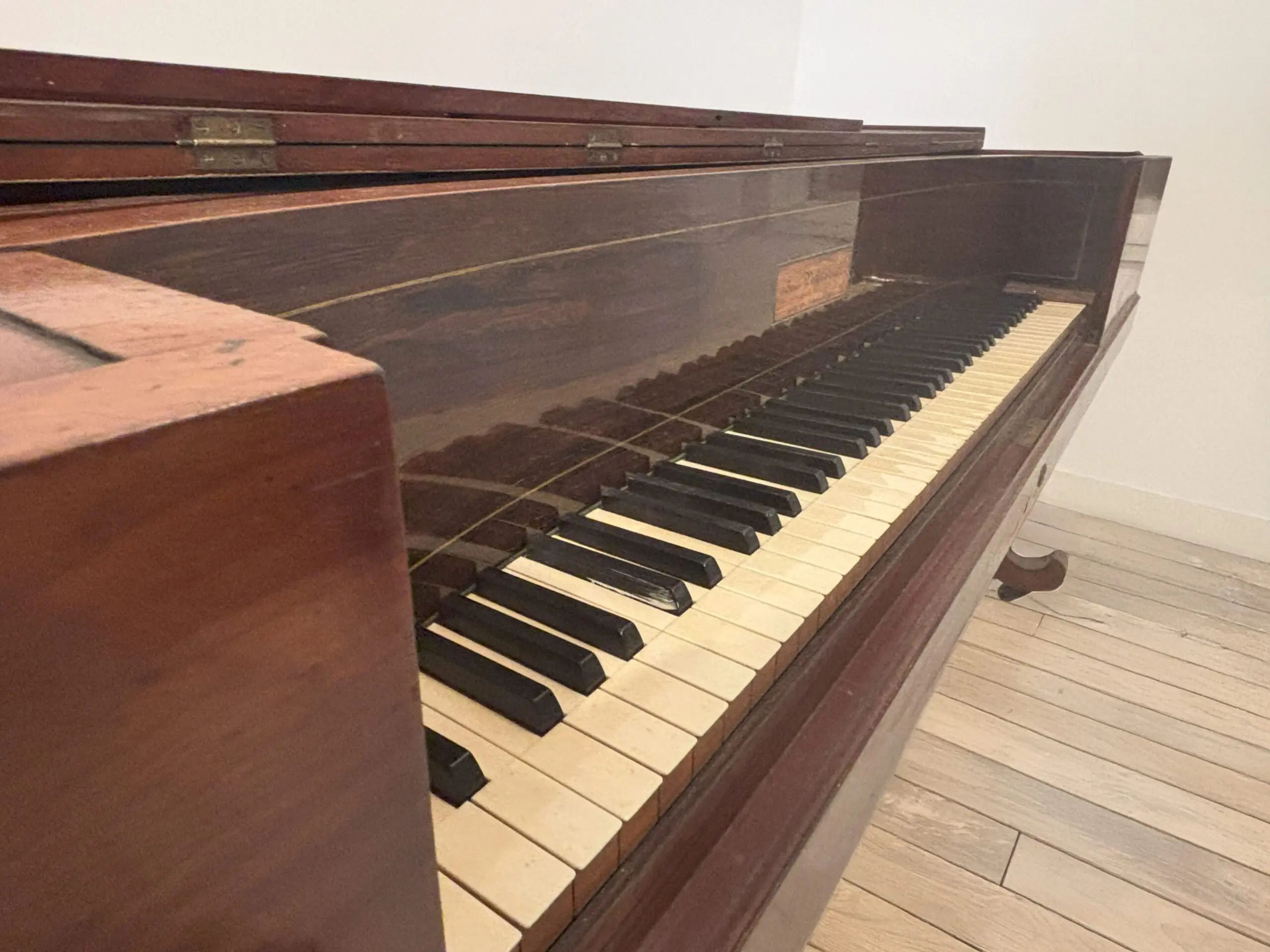 Clavier du piano carré Pleyel de 1845